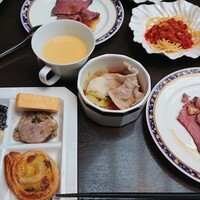 リュクス ダイニング ハプナ - 