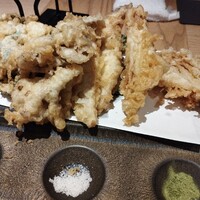 和食 いぶり別邸 有楽町店 - きのこの天ぷら盛り合わせ