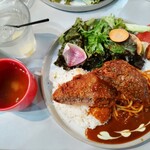 長崎トルコライス食堂 - メンチカツが主役のトルコライス、だったかな？とても美味しかったです。