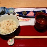 京懐石 美濃吉 - 釜炊き松茸御飯