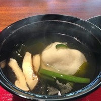 賛否両論 名古屋 - 松茸と帆立のしんじょうのお椀