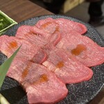 焼肉ホルモン 鍵矢 三津寺店 - 