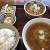 もつ煮屋 日の出食堂