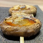 Torimitsu kuni - 椎茸