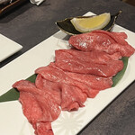 Yakiniku Kokutouan - 