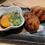 備長炭火焼鳥たまるや - 月見つくね