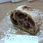 シニフィアン シニフィエ - パン　ド　フリュイ　ルージュ