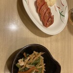 和牛肉寿司としゃぶしゃぶ 個室居酒屋 遊山 - 