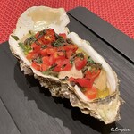 シャトン - 殻付き牡蠣のシチリア風