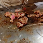 サムズセーラーイン - 次はお肉です➰カットも速！！楽しいです➰