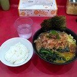 ラーメン 杉田家 - ラーメン並800円+和風トッピング100円+ライス（半ライス）120円