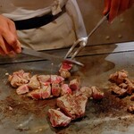 サムズセーラーイン - ミディアムとウェルダンで頼みました➰(o^∀^o)