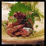 酔い心地　真っ先 - こんな美味しくないものは食べた事がない。笑。秋刀魚の生肝を裏ごししてお酒とお塩で炒って冷まして生きの良い秋刀魚の刺身に和えたものだと云う。秋しか出来ないこの店自慢のメニューである。今度、弟子たちを連れて来つくづく美味しくないものとして教えてやろう。ヒヒヒ。