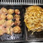 Tako no tetsu - たこ焼き＠720 モダン焼き＠960