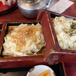 末錦 - 鮪節削り（下段）刻み海苔＆白胡麻（上段）