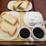 ドトールコーヒーショップ  - モーニングセットA（ハムポテトサラダ）＆B（ツナサラダチーズ）（ブレンド＆アメリカン）（税込各450円）