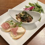Muu Muu Diner - 生ハムチーズのブルスケッタ•マグロのアヒポキ•フレーバー枝豆