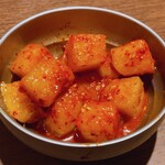 焼肉キャンプ 大宮本郷店 - 大根キムチ