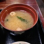 Niyu To Kiyoshouya - お味噌汁がついてきます。