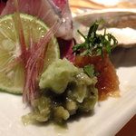 藤家 - このワサビがとっても美味しいんですよぉ！先取りぶり造り：850円♪