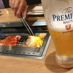 PREMIUM KARUBI - 生ビールと肉！