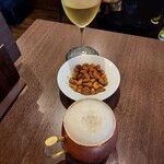 立ち飲み食堂 ウルトラスズキ - 