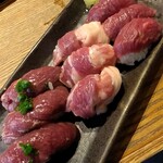 人形町 肉寿司 - 馬肉の握り3種（赤身、バラ、ヒレ）