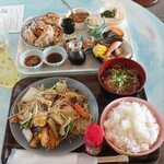 ギョウザとカレーのてっちゃん - 