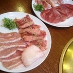 味の大津屋 - いろどりランチのお肉2人前（1人前787円）