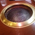h Ajino Ooduya - テーブルの網焼き