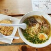 Shiosobasakuratei - 料理写真:ラーメン&半やきめしセット900円