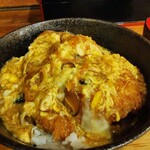 味の六白 - 六白黒豚かつ丼