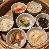 水剌間 恵比寿本店 - 前菜（お通し的なものでおかわり自由）