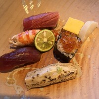 梅田 鮨 よこ田 - 