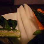 炭火焼酒亭ローリンストーン - ＲＯＬＬＩＮ’バーニャカウダ　ズームアップ