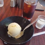 南海グリル - アイスティ　バニラアイス