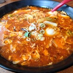 菜華楼 - 酸辣麺950円