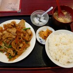 Kouraku - 定番定食 中華風焼肉［ライス・スープ・杏仁豆腐・漬物付］