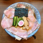 ラーメン 赤シャモジ - これが、肉中華そば✨