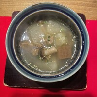 賛否両論 名古屋 - 牛スネ肉と冬瓜だったか？失念。
