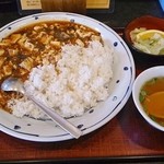 夜来香 - 麻婆豆腐（ライス・スープ・サラダ）820円