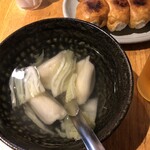 餃子の丸満 - 水餃子4個