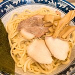 秋葉原つけ麺 油そば 楽 - 