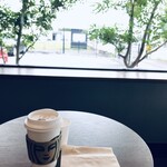 STARBUCKS COFFEE - 席からの眺め