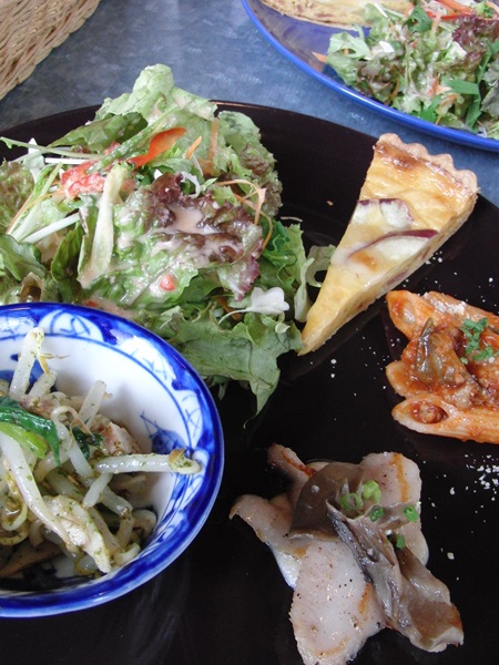 アジア洋食厨房 アジアヨウショクチュウボウ 長沼 洋食 食べログ