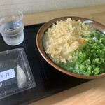 Fujimi Udon - かけうどん、麺＋1玉、生卵、おにぎり