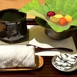 日本料理こまつ - 夕張メロン、シャインマスカット、サクランボ、和三盆ゼリー