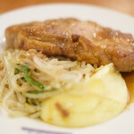 レストラン・サカキ - 千葉県産林SPF豚のポークジンジャー 1350円