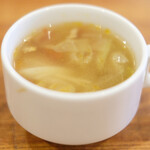 レストラン・サカキ - 千葉県産林SPF豚のポークジンジャー 1350円 のスープ