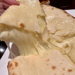 Masara Dainingu - チーズナン